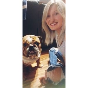 Meet your Posher, Crystal